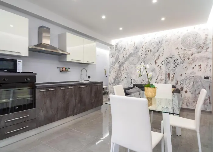 Dharma Apartment Giardini Naxos